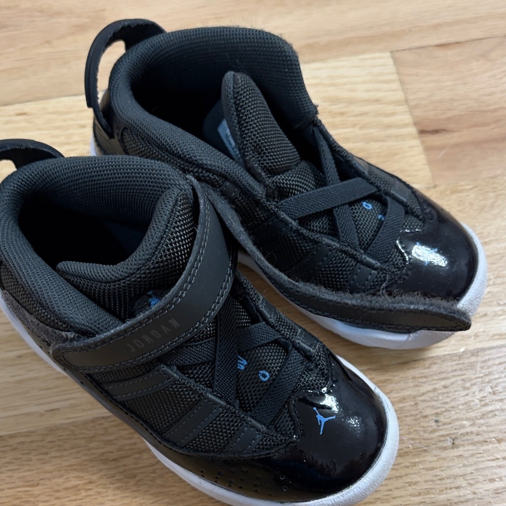 Jordan Kids Black Low-Top Sneakers with White Soles